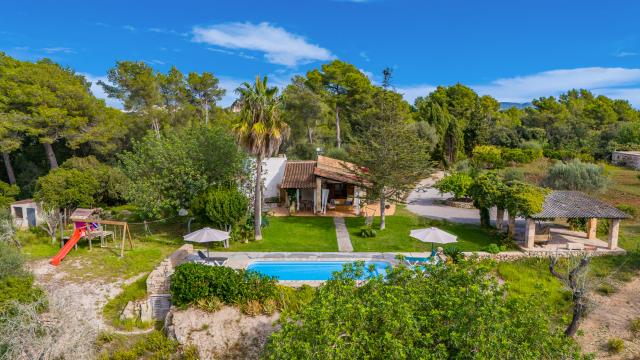 Finca Sa Creu de Saume