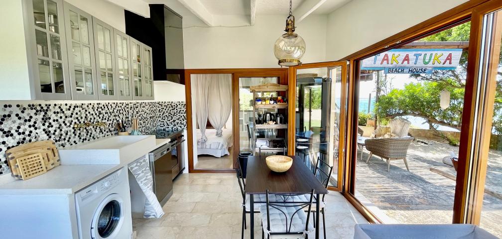 Finca Takatuka Beach House