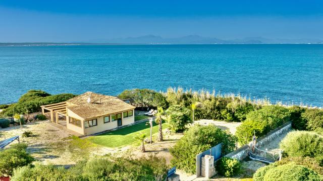 Finca Takatuka Beach House