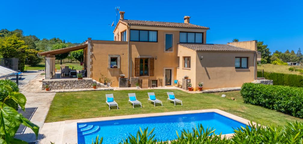 Finca Llum