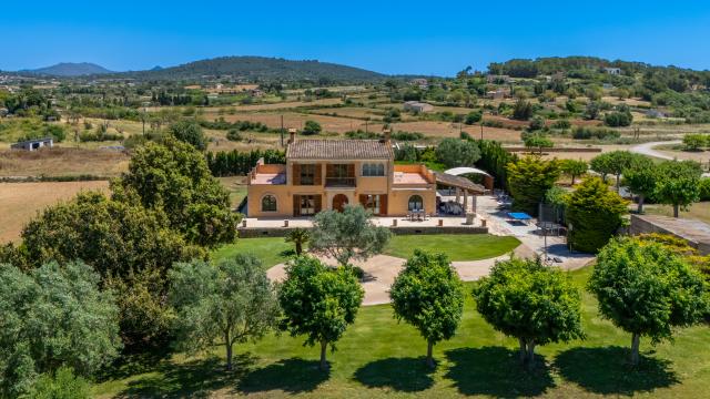 Finca Llum