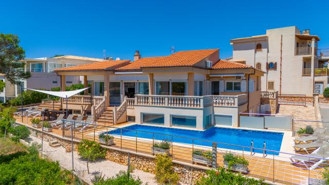 Villa Jardín del Rey