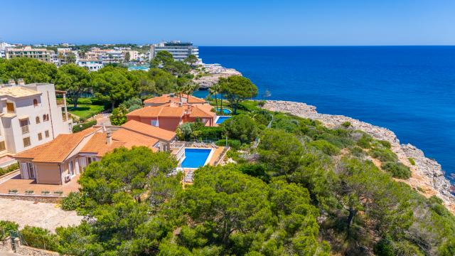 Villa Jardín del Rey