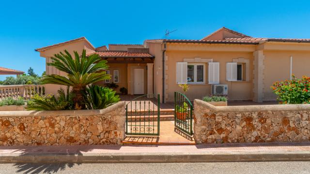 Villa Jardín del Rey