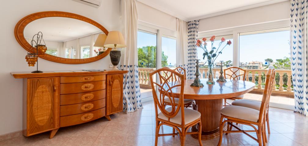 Villa Jardín del Rey