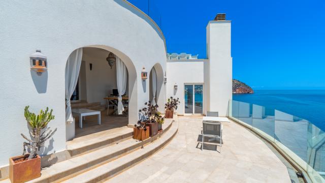 Villa Blanca