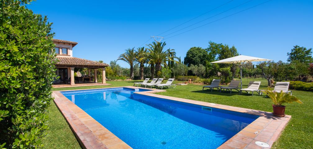 Finca Moliner Almadrava