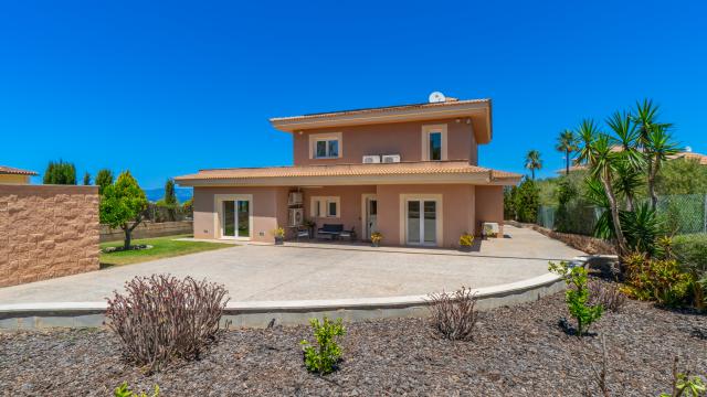 Villa Redrema