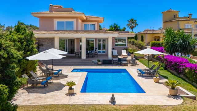 Villa Redrema