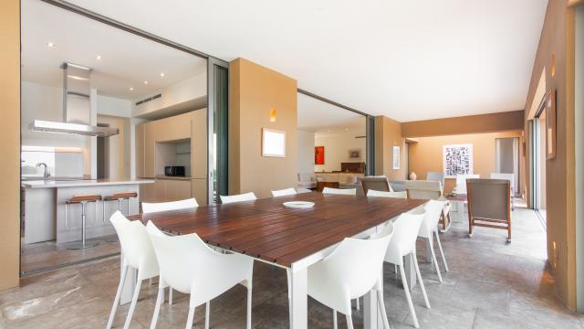 Villa Enigma