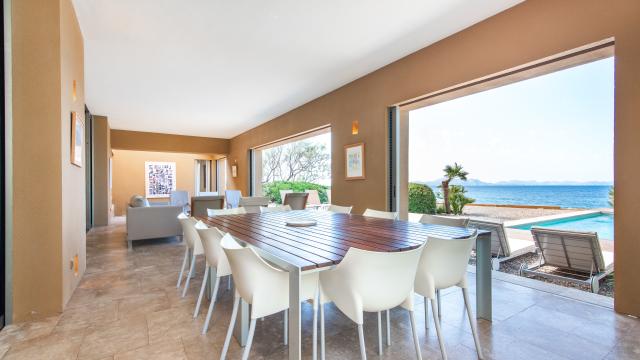 Villa Enigma